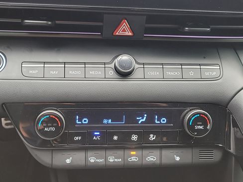 Used 2025 Hyundai Elantra N image 25