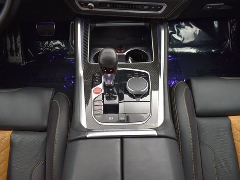 Used 2021 BMW X5 M AWD/4WD image 19