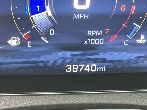 Used 2024 Chevrolet Traverse RS w/ LPO, Floor Liner Package image 15