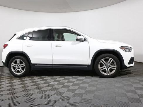 Certified 2023 Mercedes-Benz GLA 250 4MATIC image 8