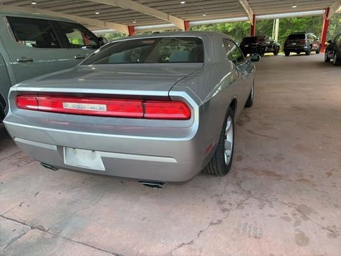 Used 2013 Dodge Challenger SXT w/ Sound Group RWD image 8
