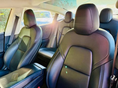 Used 2018 Tesla Model 3 Long Range image 44