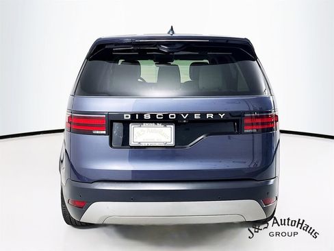 Used 2024 Land Rover Discovery S AWD/4WD image 6