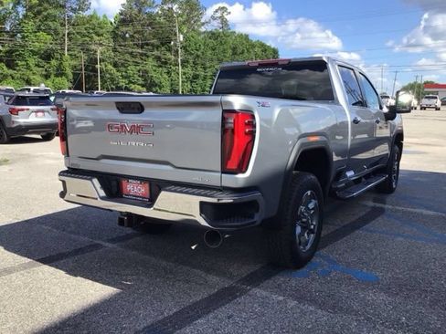 New 2026 GMC Sierra 2500 SLT AWD/4WD image 4
