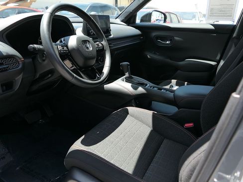 Used 2024 Honda HR-V Sport image 12