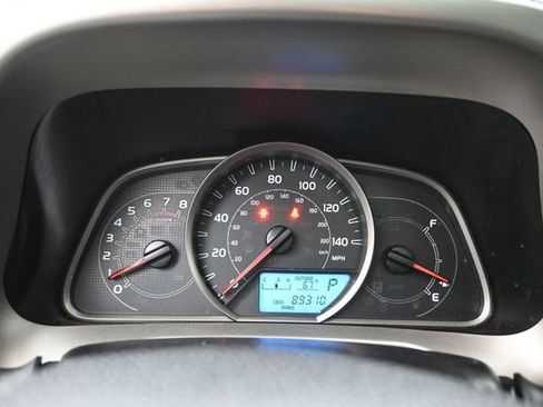 Used 2014 Toyota RAV4 XLE FWD image 18