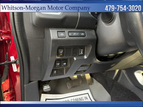 Used 2022 Nissan Frontier SV image 14