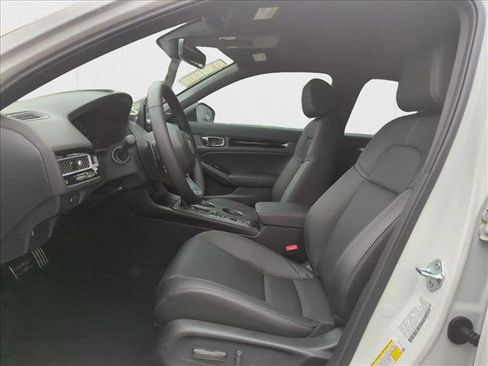 New 2025 Honda Civic Sport Touring image 4