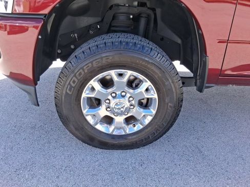 Used 2023 RAM 2500 Laramie AWD/4WD image 16
