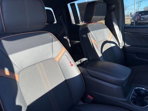 Certified 2024 GMC Canyon AT4 w/ Technology Package image 29