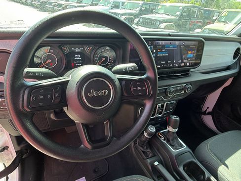 Used 2025 Jeep Wrangler Sport image 25