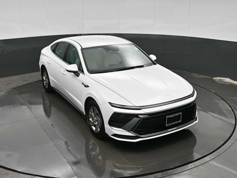 Certified 2025 Hyundai Sonata SE image 26