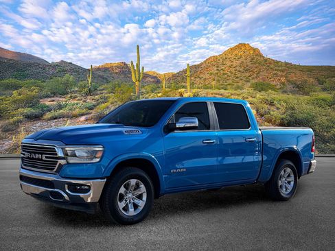 Used 2022 RAM 1500 Laramie AWD/4WD image 6