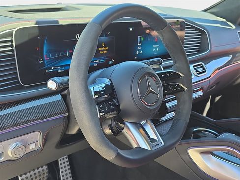 Used 2025 Mercedes-Benz GLE 63 AMG S image 19