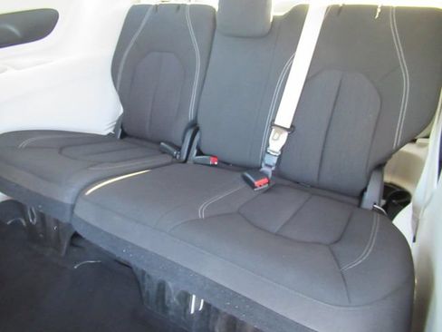 Certified 2023 Chrysler Voyager LX FWD image 33