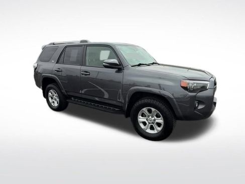 Used 2022 Toyota 4Runner SR5 Premium image 7