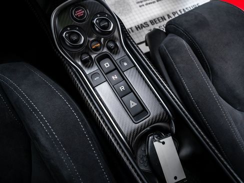 Used 2016 McLaren 570S Coupe image 20