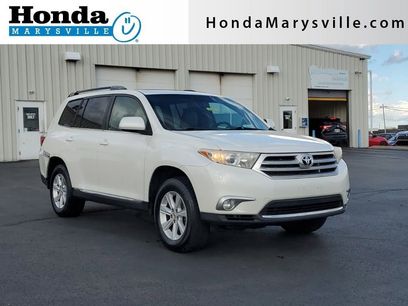 Used 2012 Toyota Highlander SE