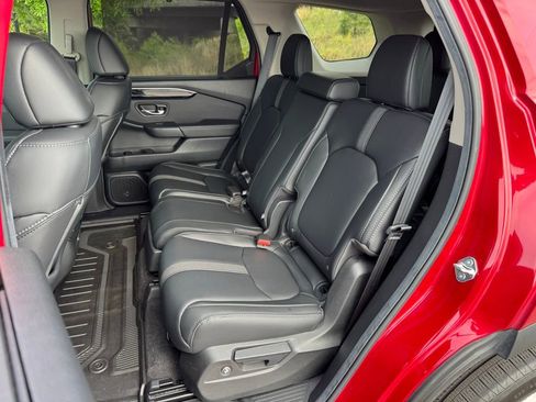 Used 2024 Honda Pilot EX-L image 21