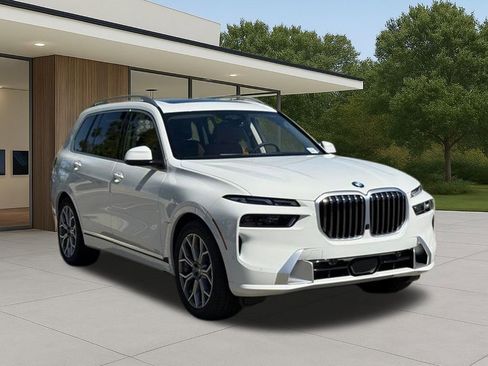 New 2026 BMW X7 xDrive40i image 6