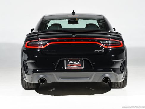 Used 2023 Dodge Charger SRT Hellcat w/ Harman/Kardon Audio Group RWD image 5