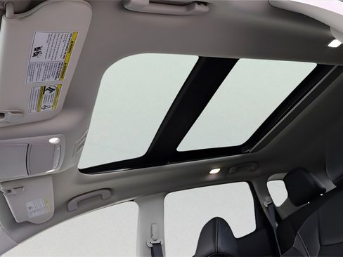 Used 2024 Nissan Murano SL image 22