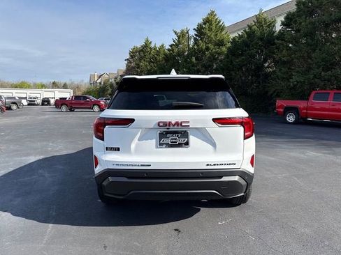 Used 2025 GMC Terrain Elevation AWD/4WD image 4