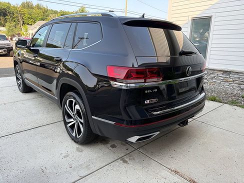 Used 2023 Volkswagen Atlas SEL AWD/4WD image 11