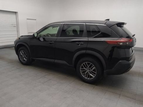 Used 2021 Nissan Rogue S FWD image 2