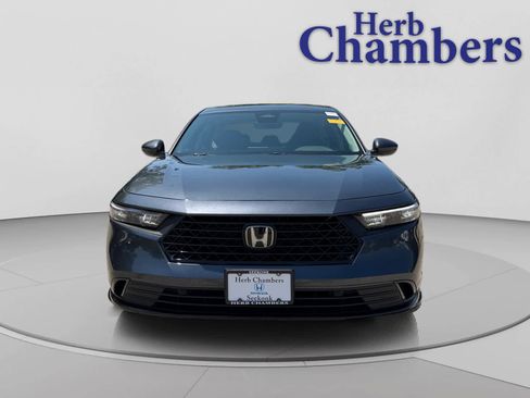 Used 2025 Honda Accord EX-L image 2