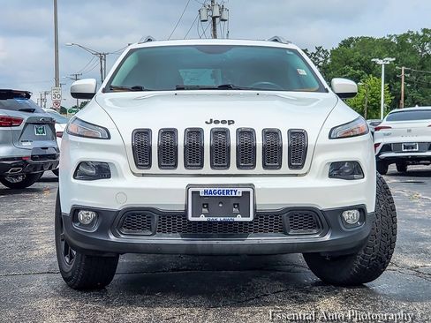 Used 2014 Jeep Cherokee Latitude w/ Comfort/Convenience Group AWD/4WD image 4
