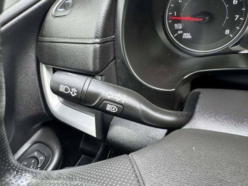 Used 2022 GMC Terrain SLE w/ Driver Convenience Package FWD image 25