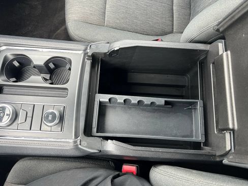 Used 2022 Ford Expedition XLT AWD/4WD image 35