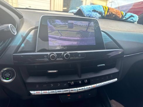 Used 2023 Cadillac CT4 Luxury w/ Sun And Sound Package RWD image 9
