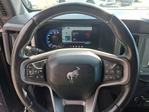 Used 2022 Ford Bronco Outer Banks AWD/4WD image 19