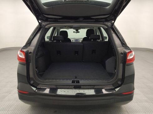 Used 2020 Chevrolet Equinox LS image 29