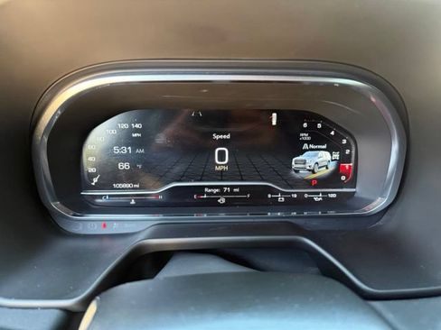 Used 2023 GMC Yukon AT4 w/ AT4 Premium Package AWD/4WD image 28