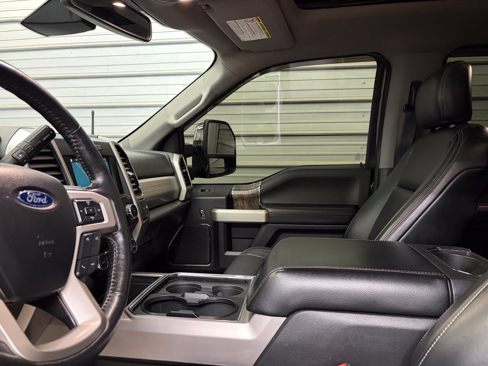 Used 2018 Ford F350 Lariat w/ Lariat Ultimate Package AWD/4WD image 21