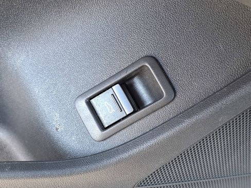 Certified 2024 Audi Q4 e-tron Premium image 31