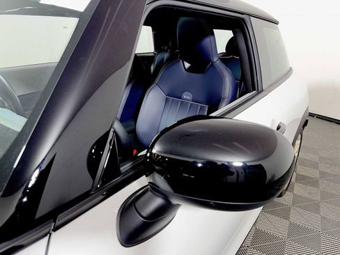 Used 2025 MINI Cooper S image 29