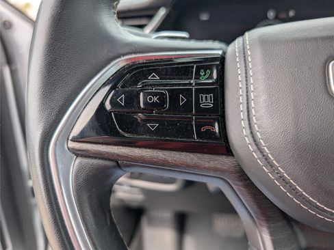 Used 2021 Jeep Grand Cherokee L Overland w/ Luxury Tech Group IV image 23