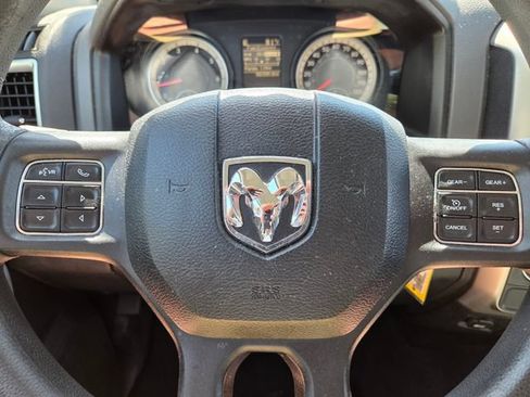 Certified 2019 RAM 1500 Classic SLT RWD image 33