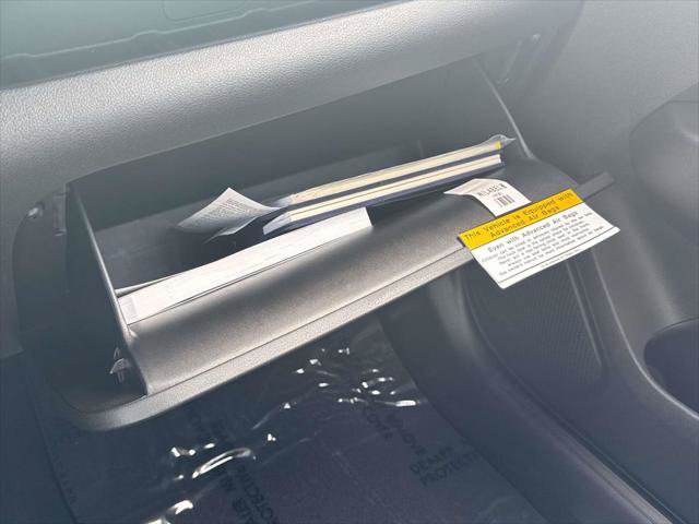 Certified 2026 Hyundai Venue SEL FWD image 32