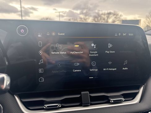 New 2026 Chevrolet Equinox LT w/ Midnight Edition AWD/4WD image 21