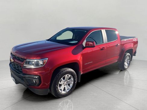 Used 2021 Chevrolet Colorado LT w/ LT Convenience Package image 8