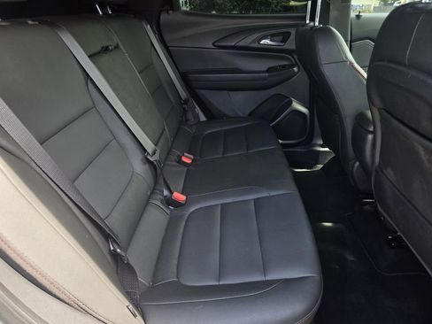 Certified 2024 Chevrolet TrailBlazer RS FWD image 11
