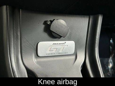 Used 2022 McLaren GT image 25