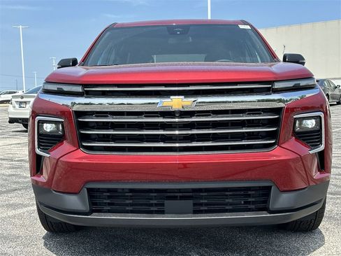 New 2025 Chevrolet Traverse LT w/ Sun and Wheel Package image 35