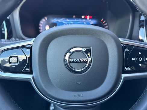Certified 2026 Volvo V60 B5 Cross Country Plus w/ Climate Package AWD/4WD image 27