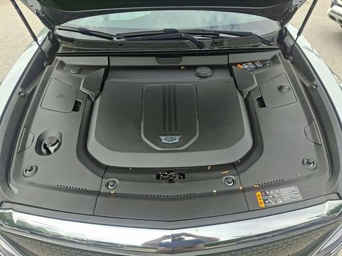 Used 2024 Cadillac Lyriq Sport AWD/4WD image 29